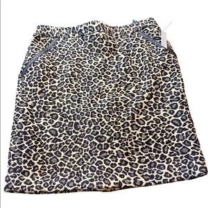 NWT size 8 Amanda & Chelsea $98 skirt